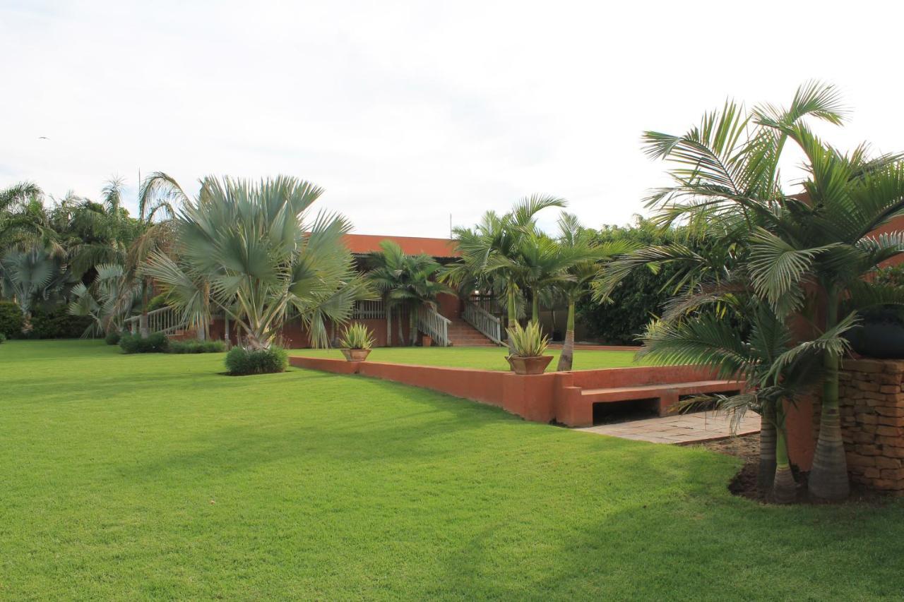 Batter Boys Guest House Pretoria-Noord Kültér fotó